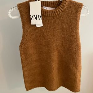 New with tags Zara vest